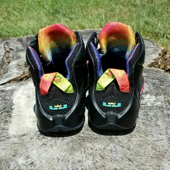 Lebron 12 "data" - Picture 3 of 7